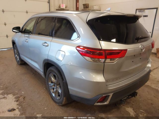 2017 TOYOTA HIGHLANDER 5TDDZRFH7HS399216 Photo 2