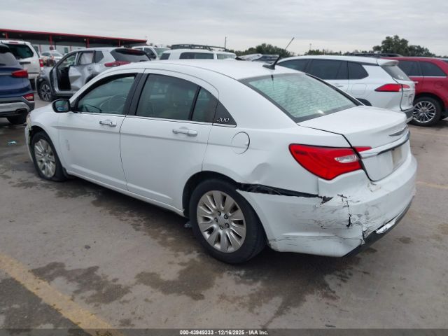 2014 CHRYSLER 200 1C3CCBAB8EN195117 Photo 2