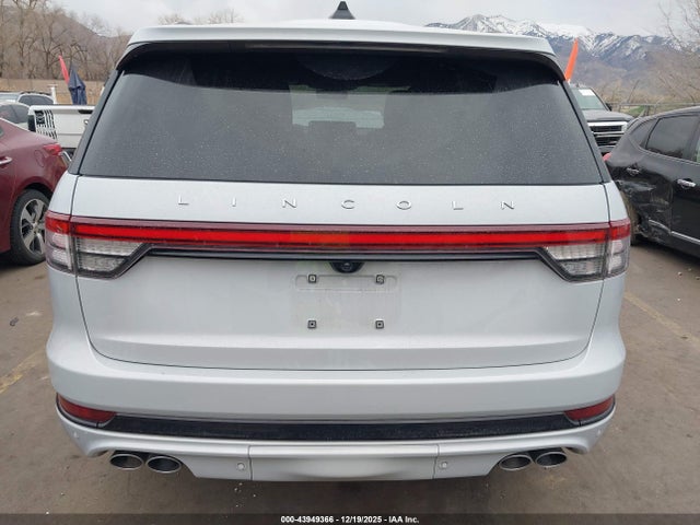Lincoln Aviator Reserve 2025 5LM5J7XC2SGL17504 Image 15