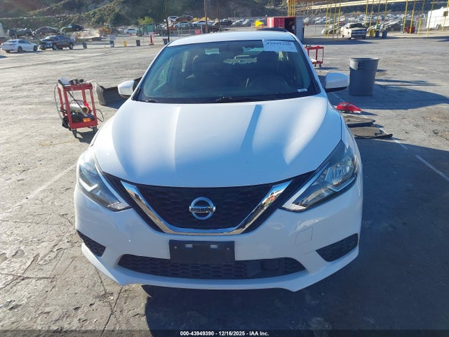 3N1AB7AP8KY354735 Nissan SENTRA SV