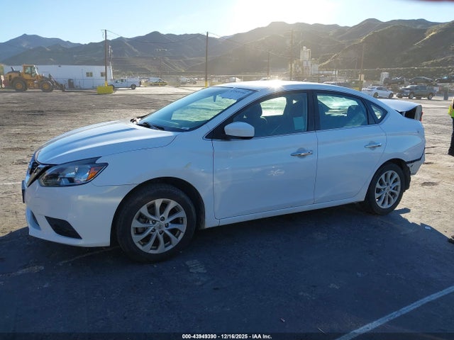 3N1AB7AP8KY354735 Nissan SENTRA SV