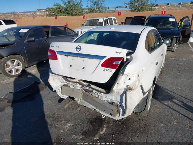 3N1AB7AP8KY354735 Nissan SENTRA SV