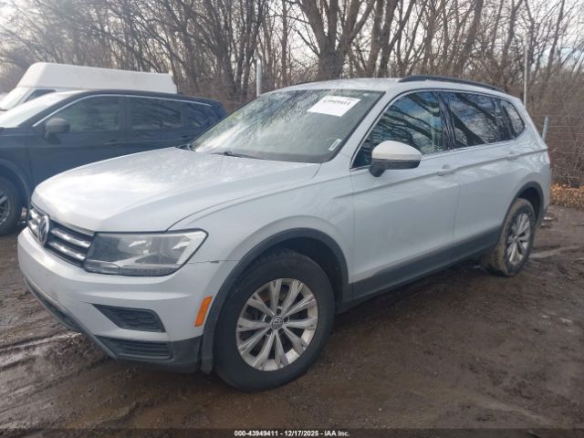2018 VOLKSWAGEN TIGUAN 3VV3B7AX7JM082076 Photo 1