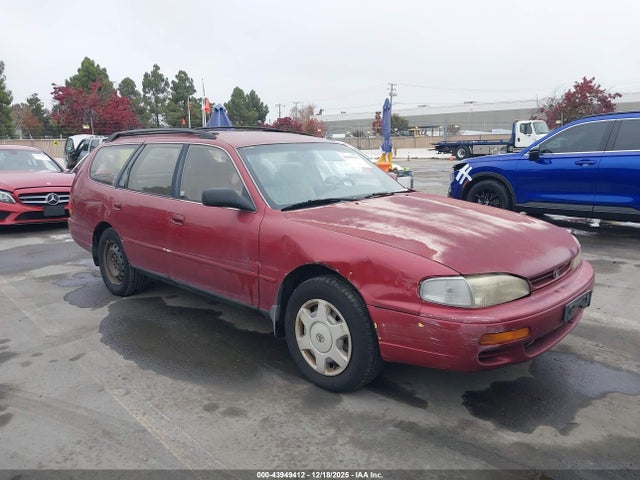1995 Toyota Camry Le მანქანა იყიდება აუქციონზე, vin: 4T1GK12W0SU085137, აუქციონის ნომერი: 43949412