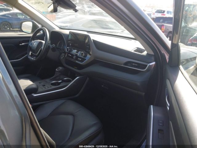 2023 TOYOTA HIGHLANDER 5TDKARAH2PS522487 Photo 4