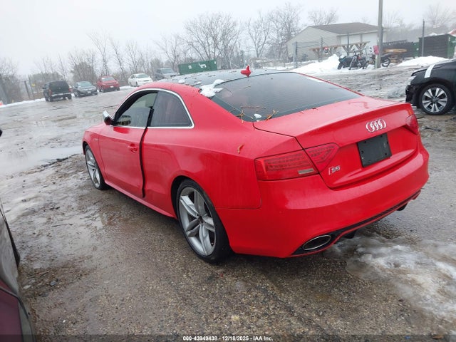 2010 AUDI S5 WAUVVAFR3AA019590 Photo 2