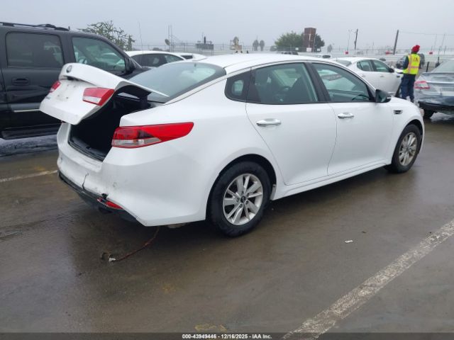 2018 KIA OPTIMA 5XXGT4L37JG209707 Photo 3