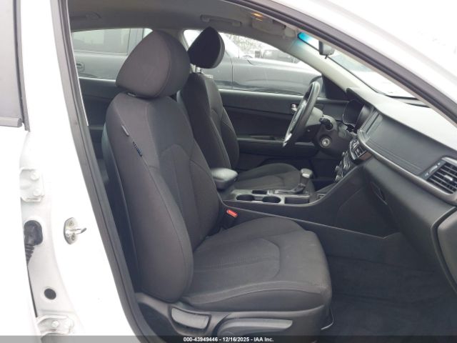 2018 KIA OPTIMA 5XXGT4L37JG209707 Photo 4