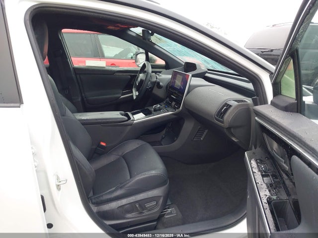 Subaru Solterra Touring 2024 JTMABABA9RA055158 Image 5