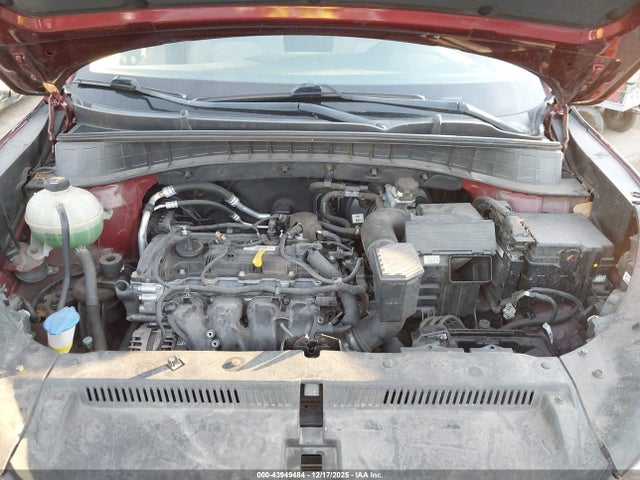 KM8J3CA42HU422625 Hyundai TUCSON SE