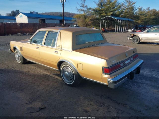 1985 CHRYSLER FIFTH AVENUE 1C3BF66P4FX669004 Photo 2