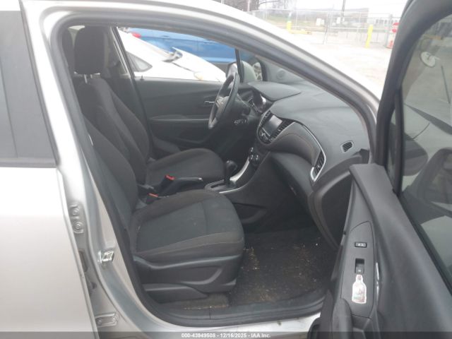 2017 CHEVROLET TRAX KL7CJKSB3HB073462 Photo 4