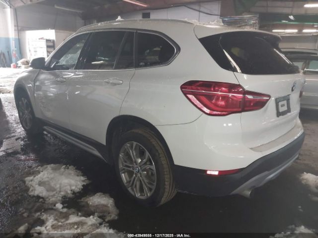 2017 BMW X1 WBXHT3Z32H4A52362 Photo 2