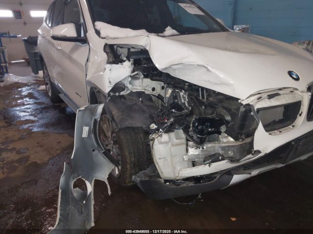 2017 BMW X1 WBXHT3Z32H4A52362 Photo 5