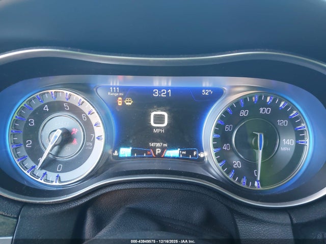 2015 CHRYSLER 300C 2C3CCAKG9FH831123 Photo 6