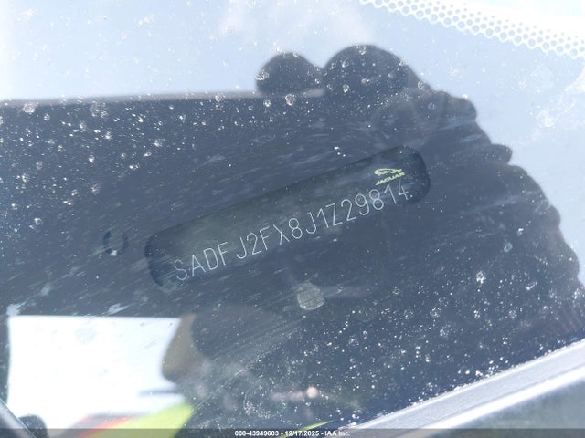 2018 JAGUAR E-PACE SADFJ2FX8J1Z29814 Photo 8