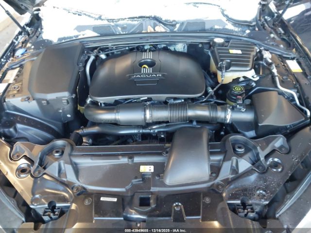 2014 JAGUAR XF SAJWA0ESXEPU19135 Photo 9