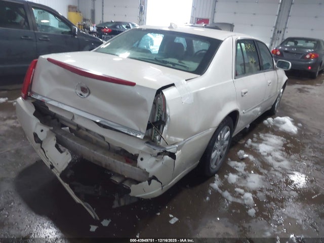 2011 CADILLAC DTS 1G6KH5E67BU104396 Photo 5