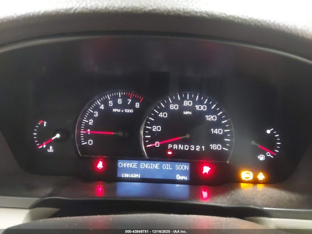 2011 CADILLAC DTS 1G6KH5E67BU104396 Photo 6