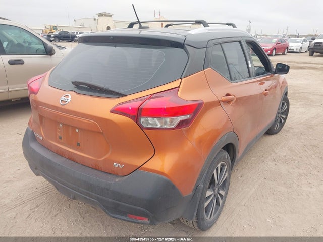 3N1CP5CU4JL545422 Nissan KICKS SV