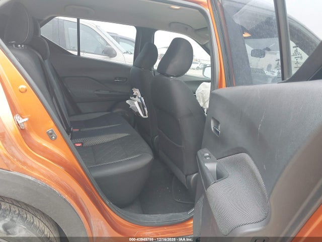 3N1CP5CU4JL545422 Nissan KICKS SV