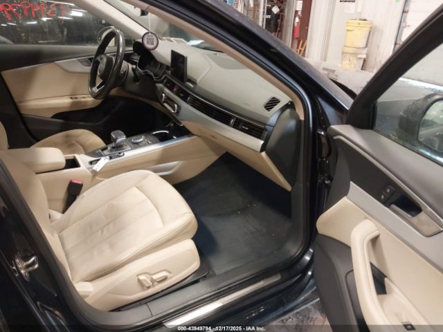2017 AUDI A4 WAUGMAF49HN063385 Photo 4