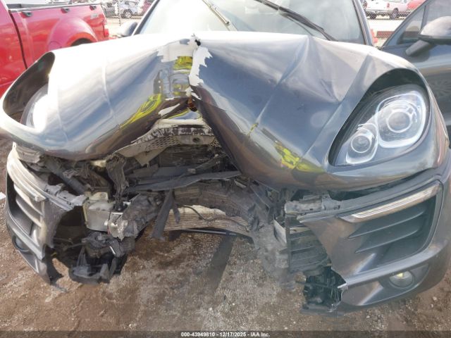 2018 PORSCHE MACAN WP1AA2A50JLB20290 Photo 5