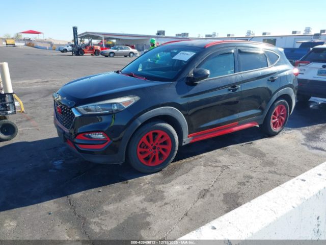 2017 HYUNDAI TUCSON KM8J33A44HU446554 Photo 1
