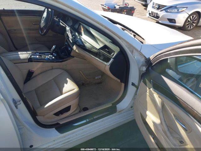 2011 BMW 528I WBAFR1C53BC747670 Photo 4