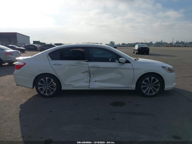 Honda Accord Sport 2015 1HGCR2F54FA223034 Image 13