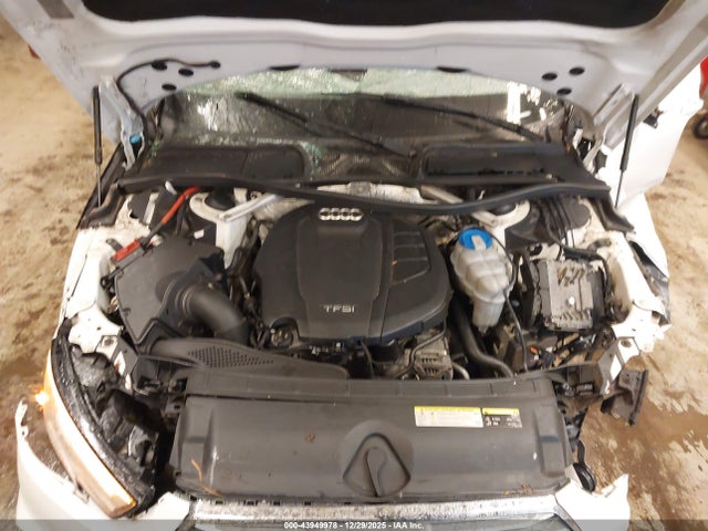 2017 AUDI A4 WAUENAF45HN009974 Photo 9