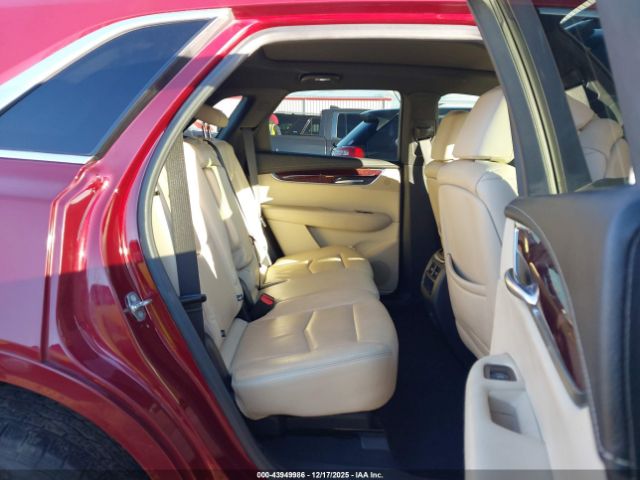 2018 CADILLAC XT5 1GYKNDRS9JZ241746 Photo 7