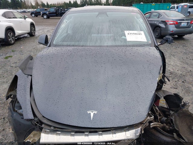 2021 TESLA MODEL Y 5YJYGDEE8MF278193 Photo 9