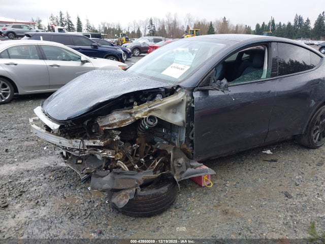 2021 TESLA MODEL Y 5YJYGDEE8MF278193 Photo 5