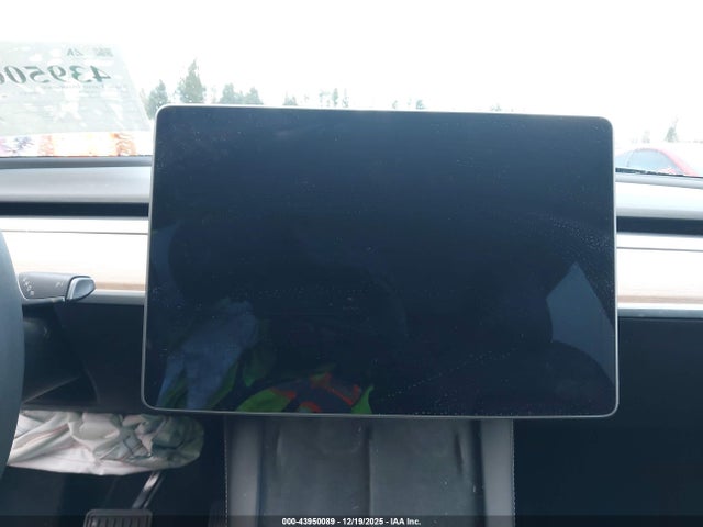 2021 TESLA MODEL Y 5YJYGDEE8MF278193 Photo 6