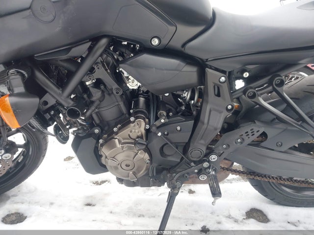 Yamaha MT07 2020 JYARM27E7LA006560 Image 9