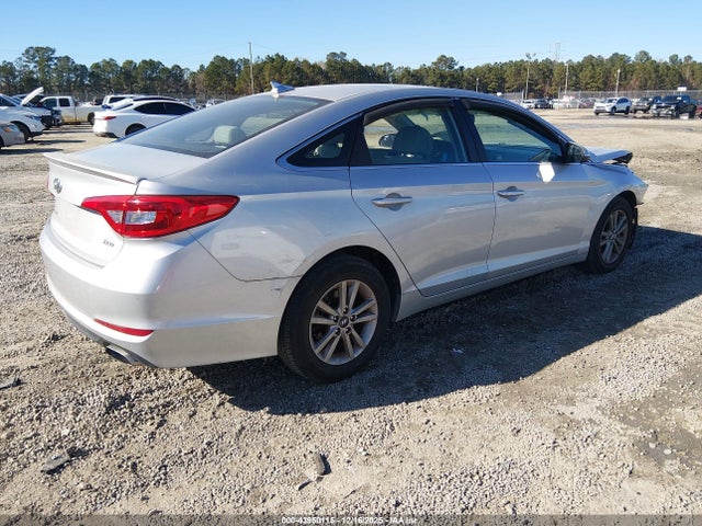 Hyundai SONATA ECO 2015 5NPE24AA2FH186151 Image 4