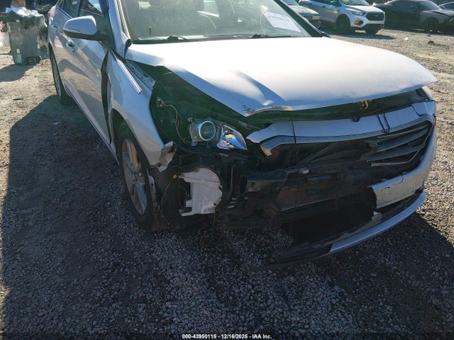 Hyundai SONATA ECO 2015 5NPE24AA2FH186151 Image 6