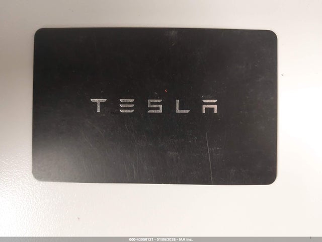 2024 TESLA MODEL Y 7SAYGDEE9RA322953 Photo 10