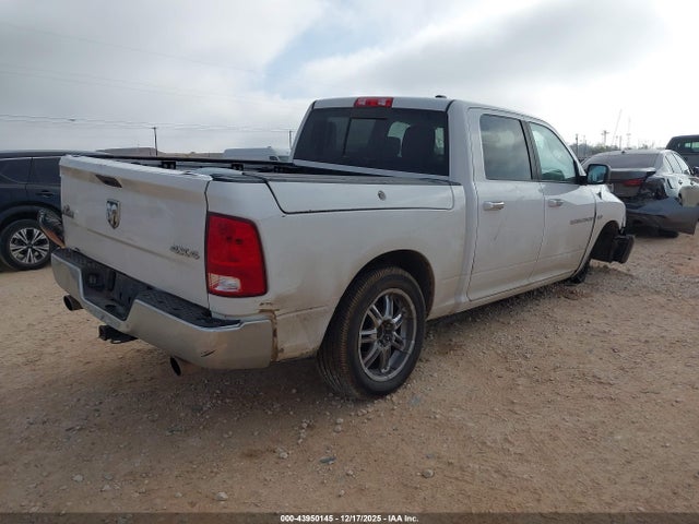 43950145 :رقم المزاد ، 1D7RV1CTXBS642937 vin ، 2011 Ram Ram 1500 Slt مزاد بيع