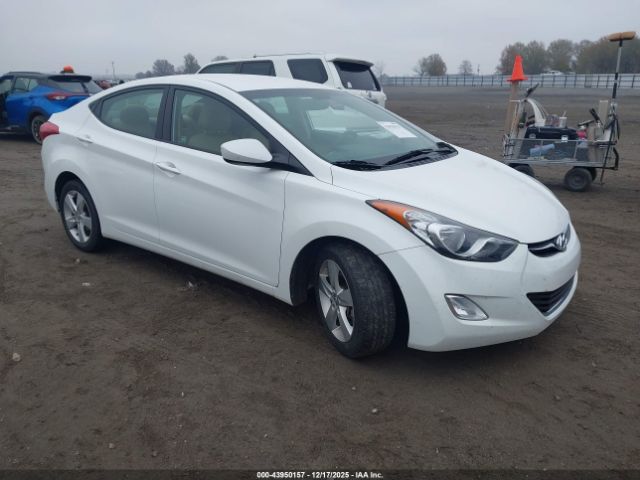 2013 HYUNDAI ELANTRA 5NPDH4AE6DH275988