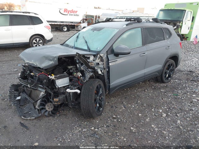 3VVLX7B20NM036213 Volkswagen Taos 1.5t Se