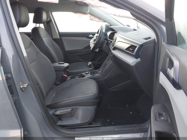 3VVLX7B20NM036213 Volkswagen Taos 1.5t Se