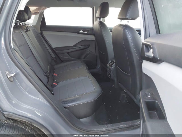 3VVLX7B20NM036213 Volkswagen Taos 1.5t Se