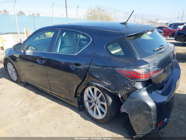 2011 LEXUS CT 200H JTHKD5BH5B2011773 Photo 2
