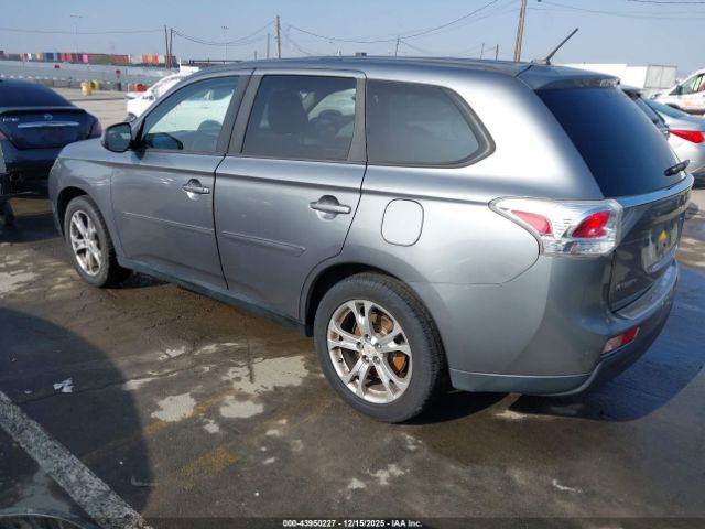 2014 MITSUBISHI OUTLANDER JA4AZ3A34EZ017921 Photo 2