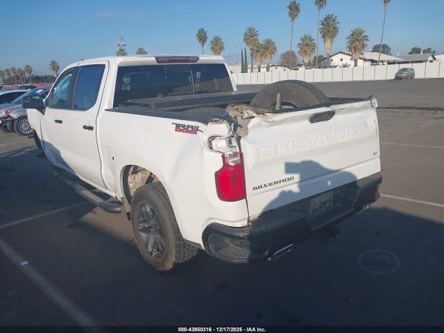 Chevrolet Silverado 1500 Lt Trail Boss 2019 1GCPYFED9KZ376765 Image 3