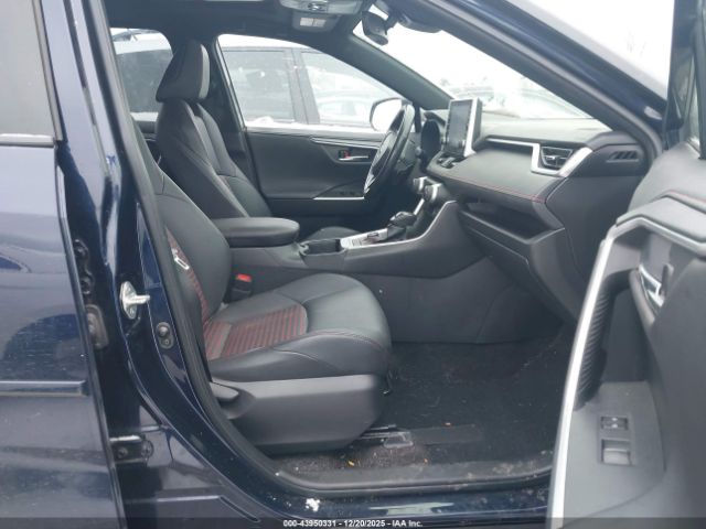 2022 TOYOTA RAV4 PRIME JTMEB3FV1ND106218 Photo 4