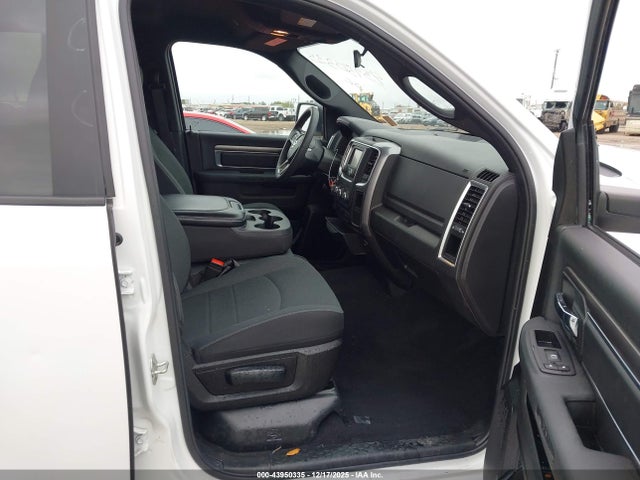 Продажа на аукционе авто 2024 Ram 1500 Classic Warlock  4x2 5'7 Box, vin: 1C6RR6LG9RS122714, номер лота: 43950335