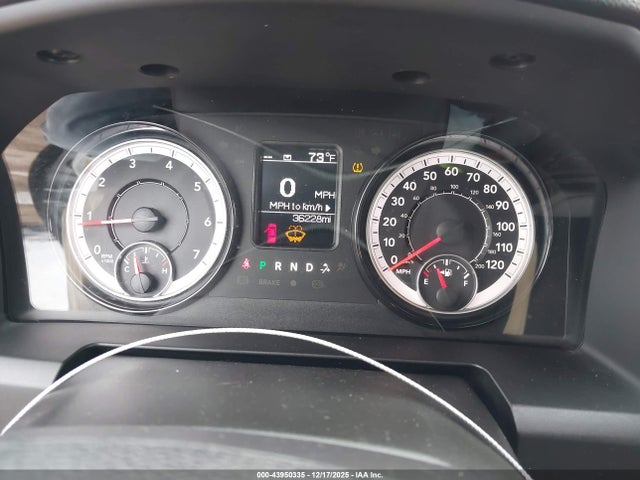 Продажа на аукционе авто 2024 Ram 1500 Classic Warlock  4x2 5'7 Box, vin: 1C6RR6LG9RS122714, номер лота: 43950335